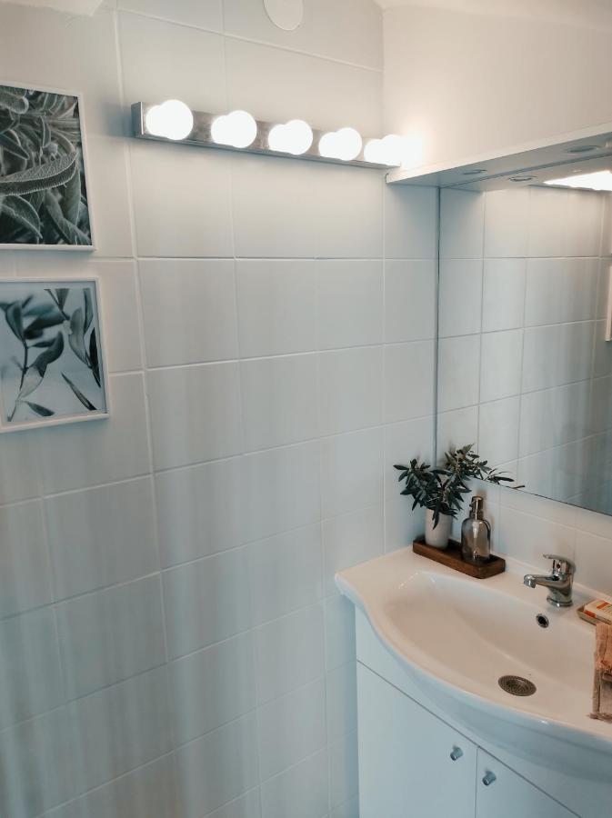 Dream Apartment Milna Милна Екстериор снимка